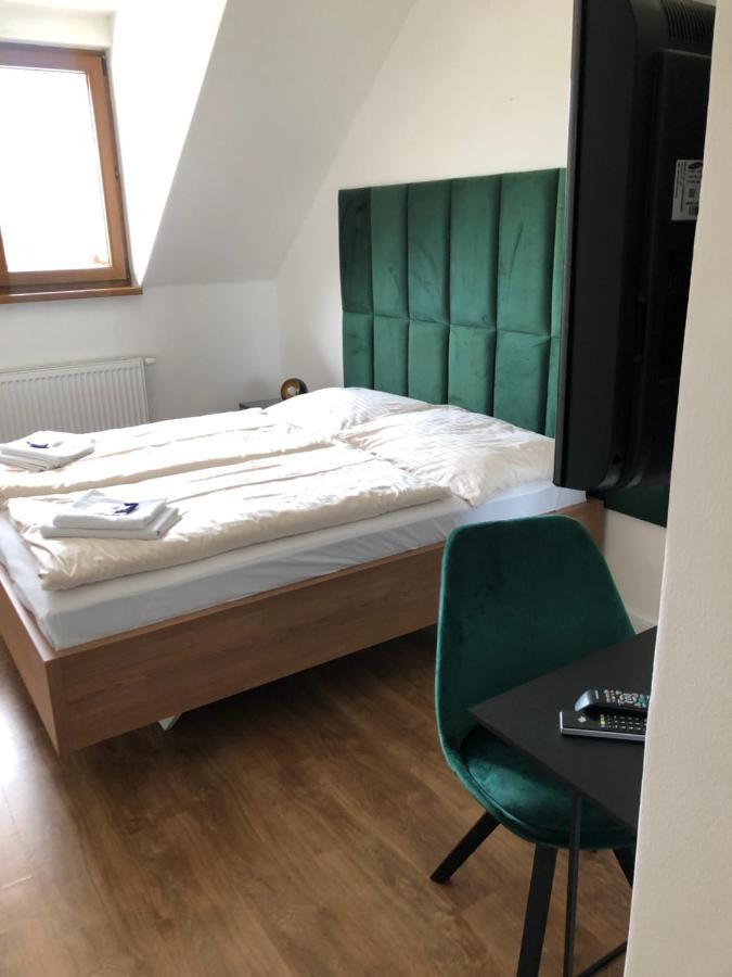 Penzion U Vinara Velky Krtis Exterior foto
